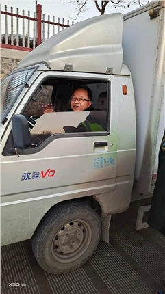 推车1.jpg 推车1.jpg