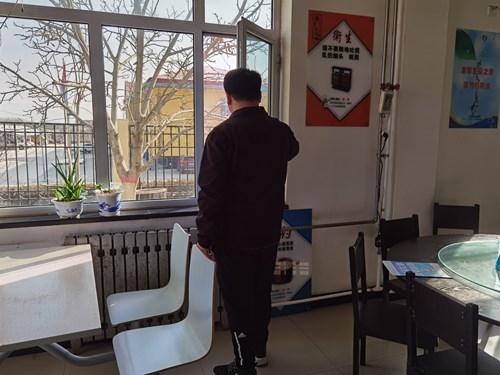 疫情期间加强食堂管理.jpg 疫情期间加强食堂管理.jpg