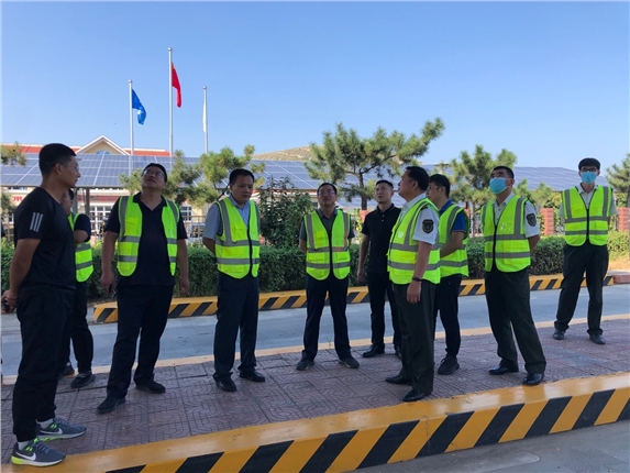 交投集团工程养护部调研.jpg 交投集团工程养护部调研.jpg