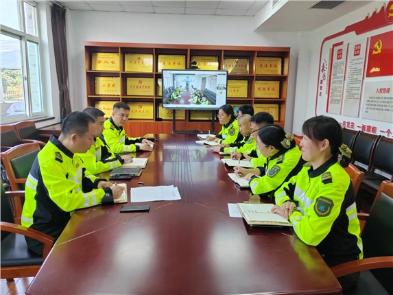 微信图片_20250928144229_141_2.jpg 微信图片_20250928144229_141_2.jpg
